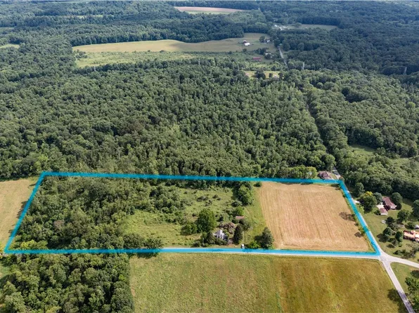 20 Riggs Rd, West Middlesex, PA 16159