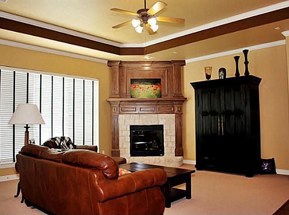 4th image of 5157 Carnegie Dr