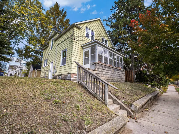 1125 Baxter St SE, Grand Rapids, MI 49506