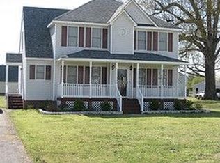 4406 Oak Knoll Dr, Petersburg, VA 23803