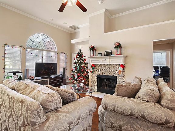 5th image of 3608 Carver Court Ln