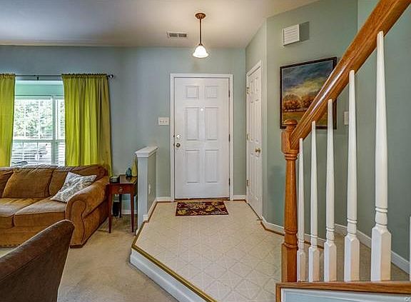 4th image of 8609 Millstream Dr Unit 8609