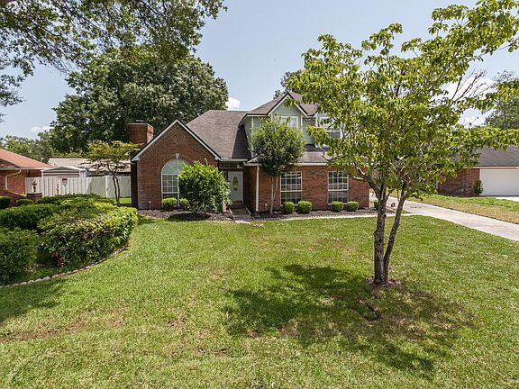 2nd image of 2386 STONEBRIDGE Drive