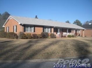 3005 Fern Dr, Greenville, NC 27858