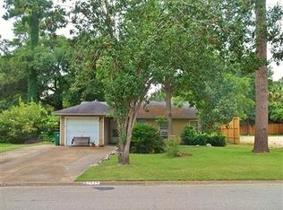 1914 Ebony Ln, Houston, TX 77018