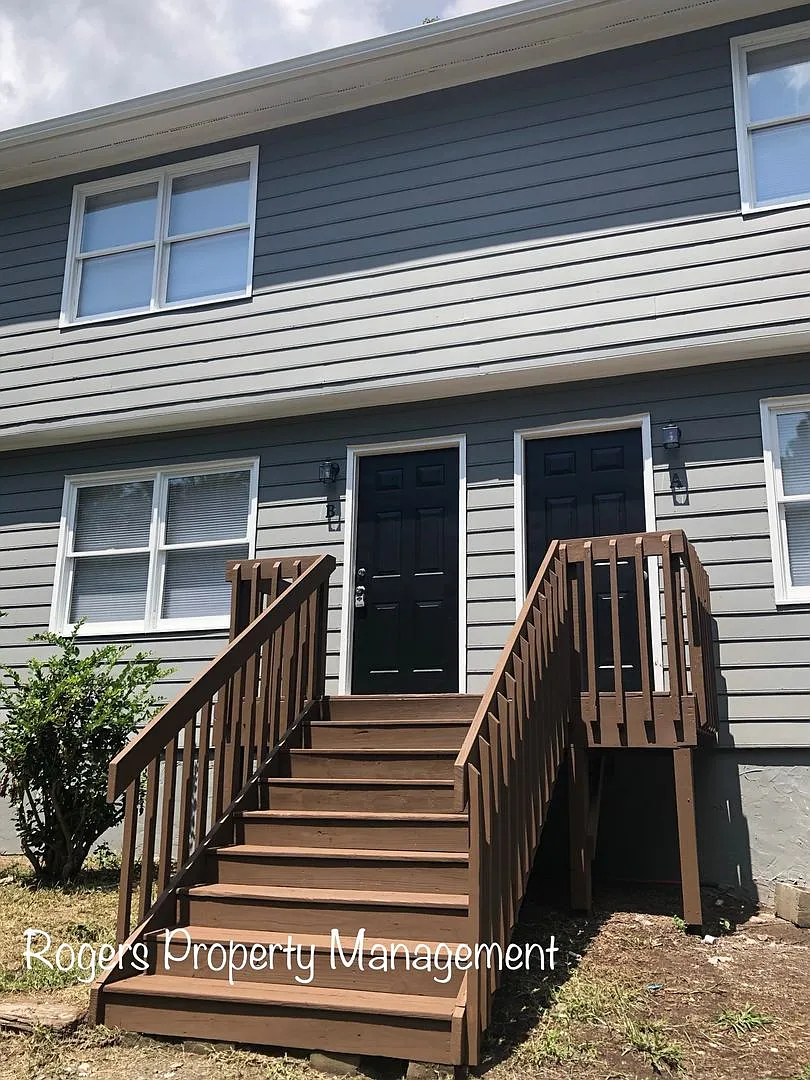 2BR 1.5BA Townhome in Creedmoor, NC For Rent — Photo 1