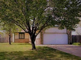 5329 S Market Cir, Wichita, KS 67217