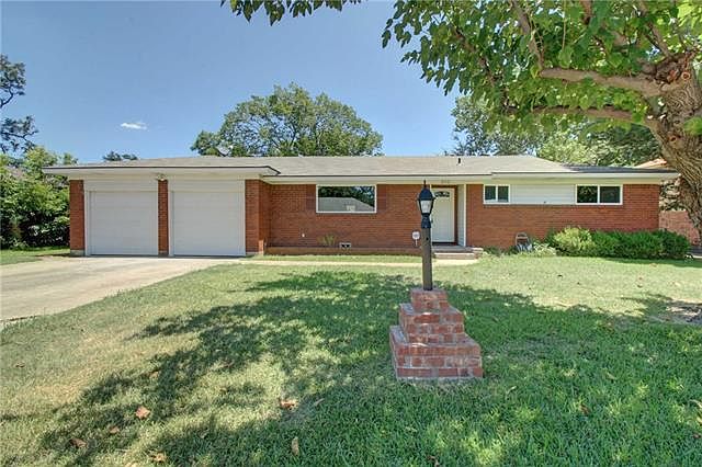 1st image of 2112 Bonnie Brae Ave