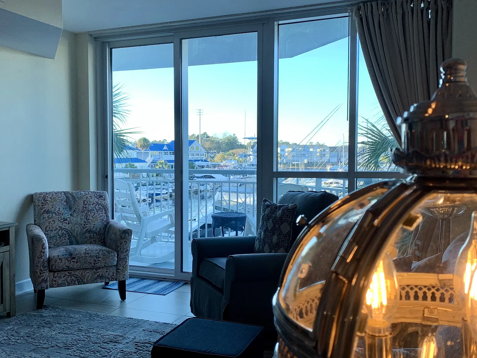2 bed, 1170 sqft, $2,300 — Photo 3