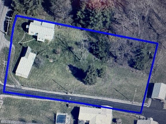 2nd image of 316 Burlington Rd