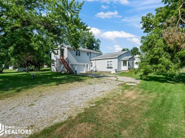 706 W Locust St, Bloomfield, IA 52537