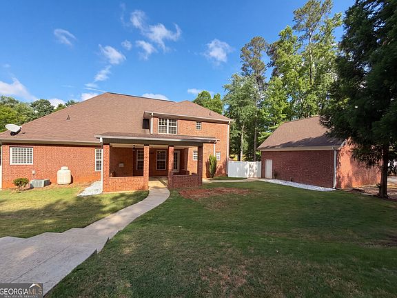 5th image of 207 Cagle Ct