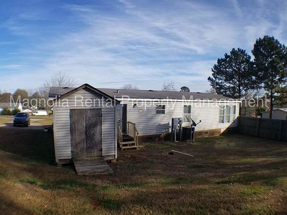 2nd image of 201 Baywood Dr