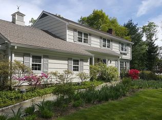 161 Locust Rd, Briarcliff Manor, NY 10510