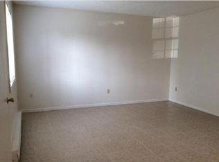 26 Rogers St APT 4, Glens Falls, NY 12801