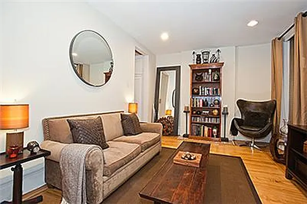 Rented by Barkoff Residential  | media 3