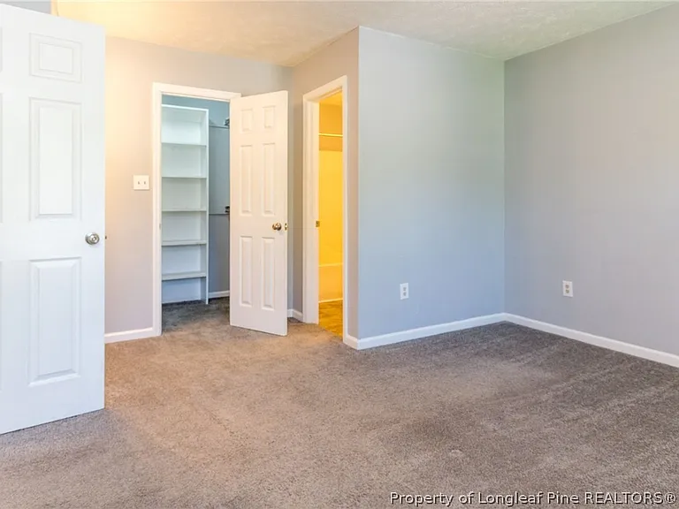 508 Stoneway Ct — Photo 9