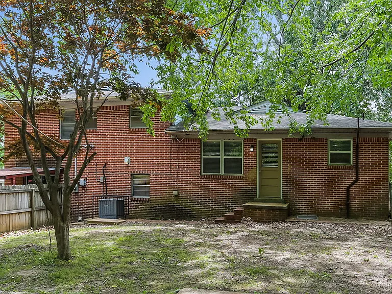 3259 Powers Rd — Photo 17