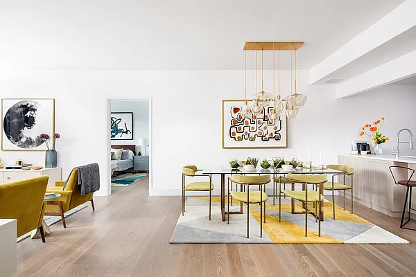 Rented by Extell Marketing Group LLC | media 19