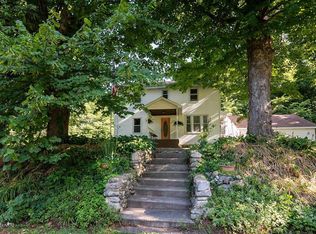 212 W York St, Cassopolis, MI 49031