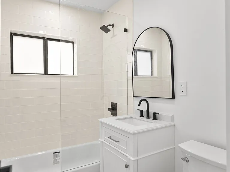 15920 NW 17th Ct — Photo 30
