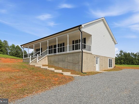 3rd image of 2974 Novum Rd