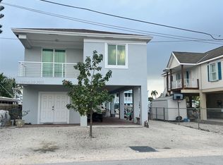 4 Pelican Rd, Key Largo, FL 33037