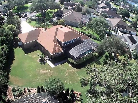 4th image of 34433 Tiffany Ln
