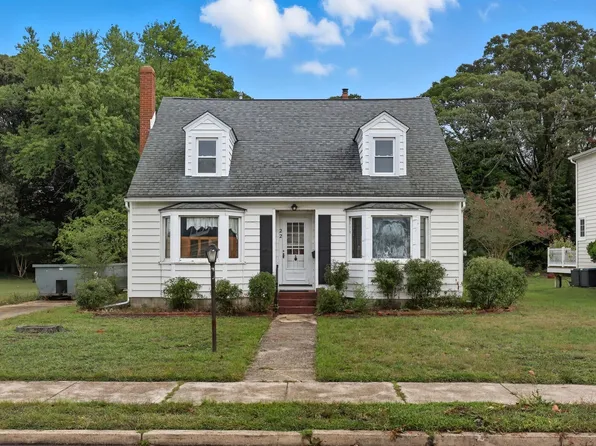 22 Colonial Ave, Cape May Court House, NJ 08210
