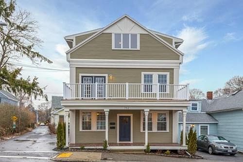 2nd image of 752 Hale St #1