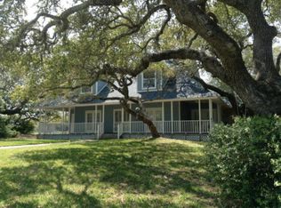 2500 Turkey Neck Cir, Rockport, TX 78382