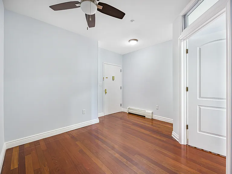 2408 Ocean Ave #9A — Photo 6