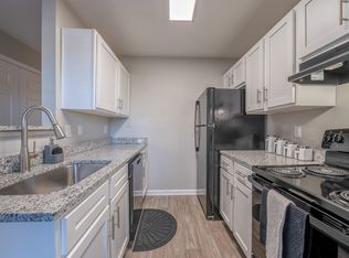 625 Belhaven Pl #835-07, Indianapolis, IN 46229