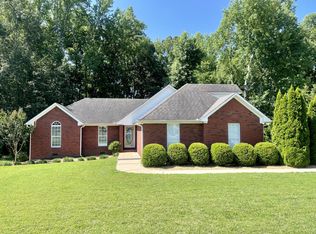 204 Sundance Dr, Lawrenceburg, TN 38464