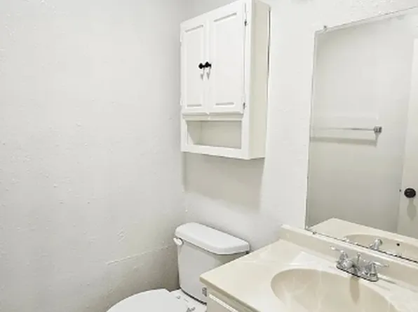 401 12th Ave SE APT 269, Norman, OK 73071