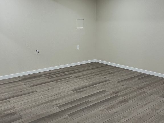 2nd image of 2534 K Ave #1/2