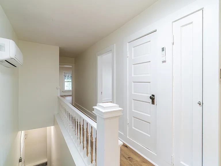 725 Archer Ave #2 — Photo 1