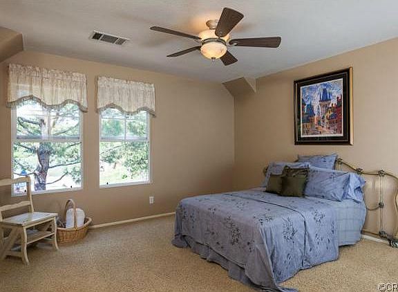 5th image of 37 Three Vines Ct