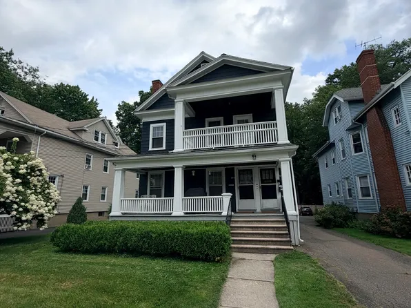 140 Maplewood Ave #2, West Hartford, CT 06119
