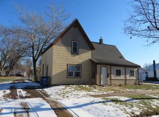 813 Chippewa St, Merrill, WI 54452
