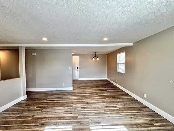5th image of 3498 W Valley Heights Dr