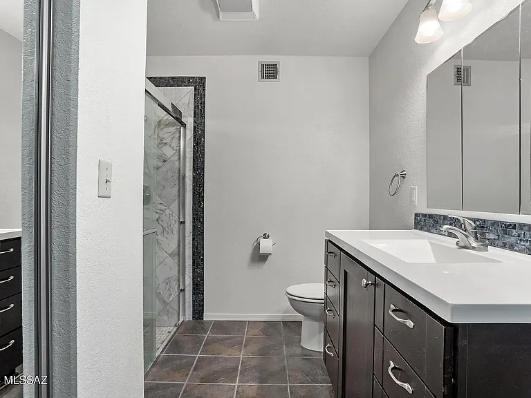 8021 N Bounty Pl — Photo 7