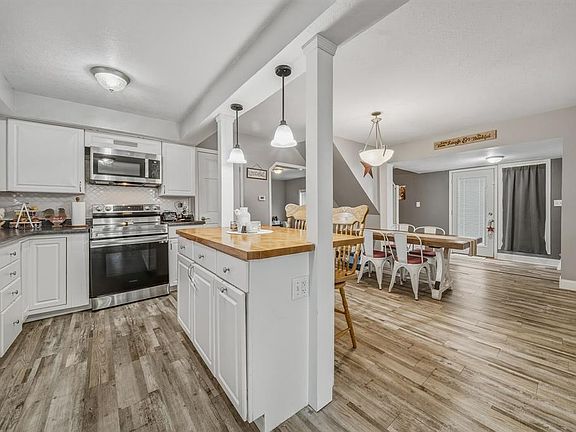 4th image of E11305 Hwy Ss
