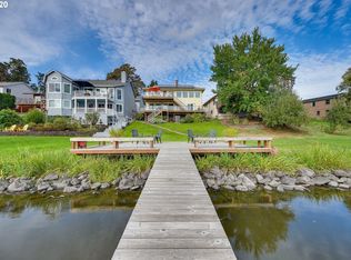 21026 NE Interlachen Ln, Fairview, OR 97024