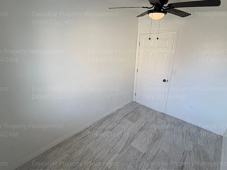 1118 Chico St — Photo 10