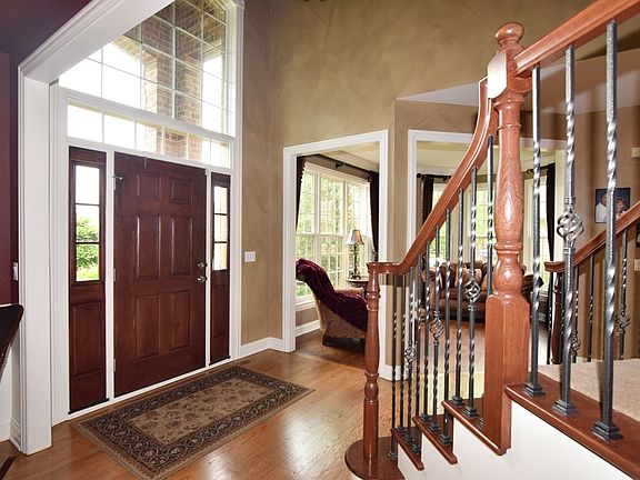 4th image of 3002 Majestic Oaks Dr