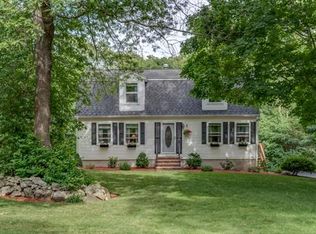 17 Pillsbury Ln, Georgetown, MA 01833