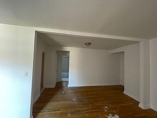 4th image of 83-57 118th St #4L