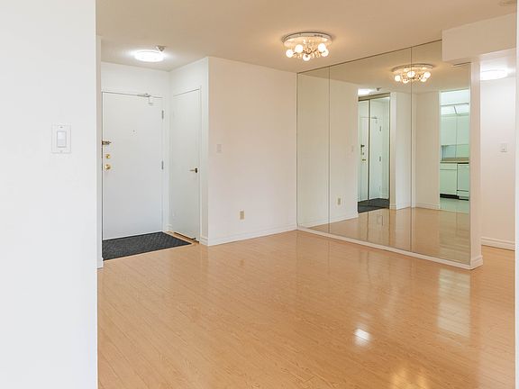 3rd image of 25 Bamburgh Cir #2136