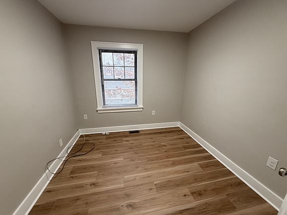 2nd image of 1107 Illinois Ave